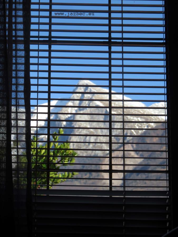 Sobe Rooms Zimmer Jazbec Idrsko מראה חיצוני תמונה